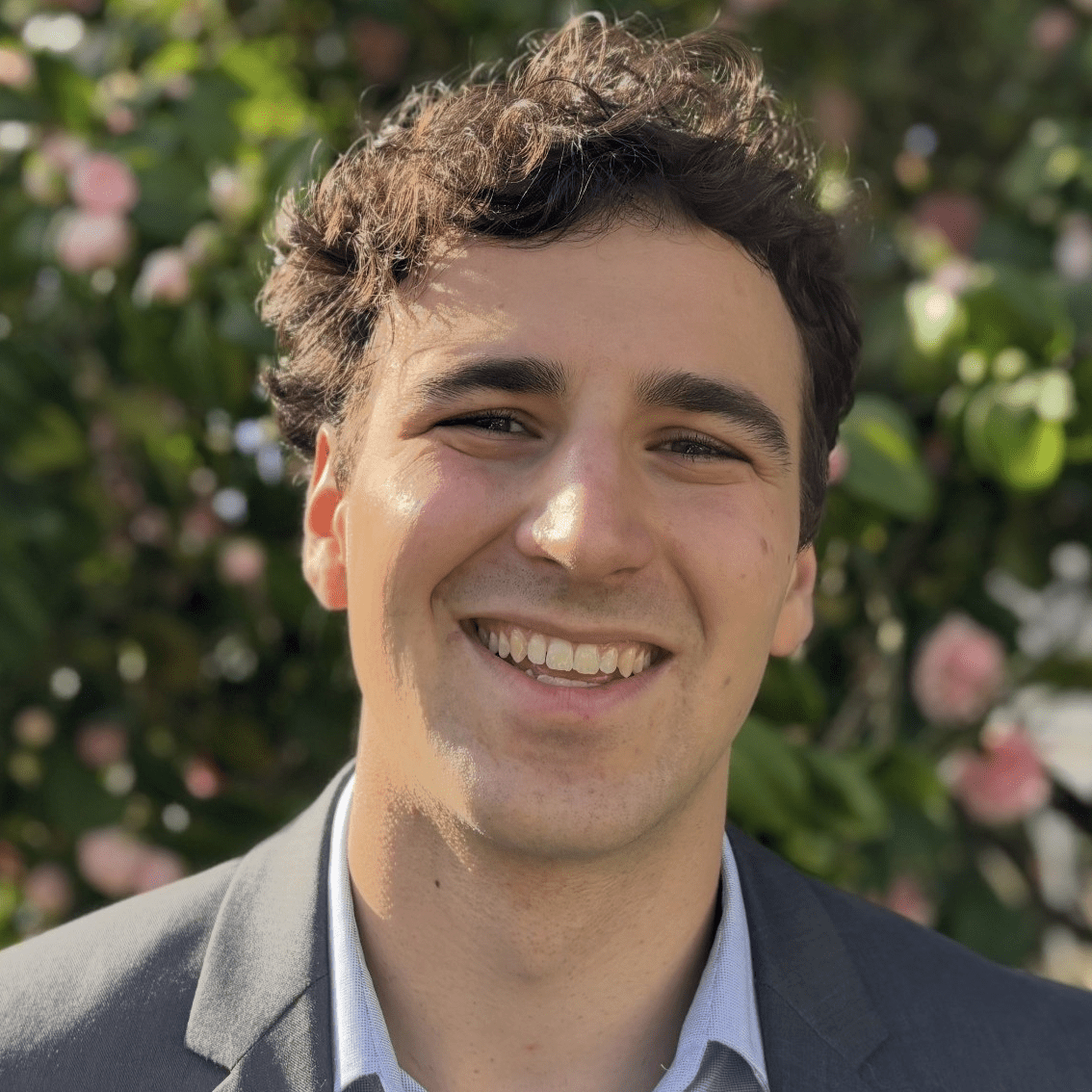 Luca Gaffney headshot